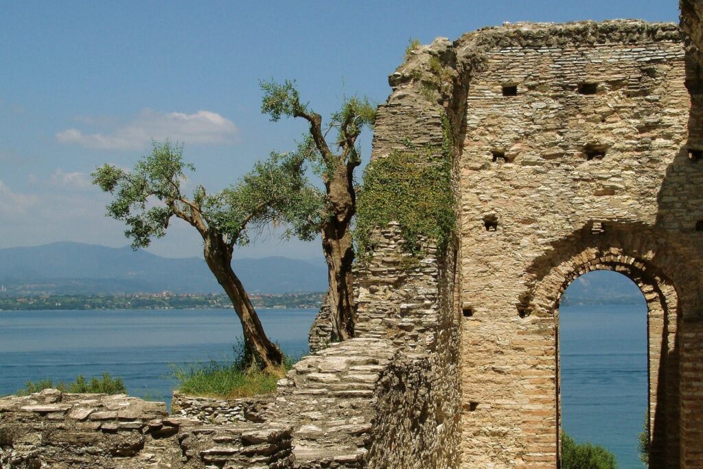 Campingplatz Toskana am Meer Ruine