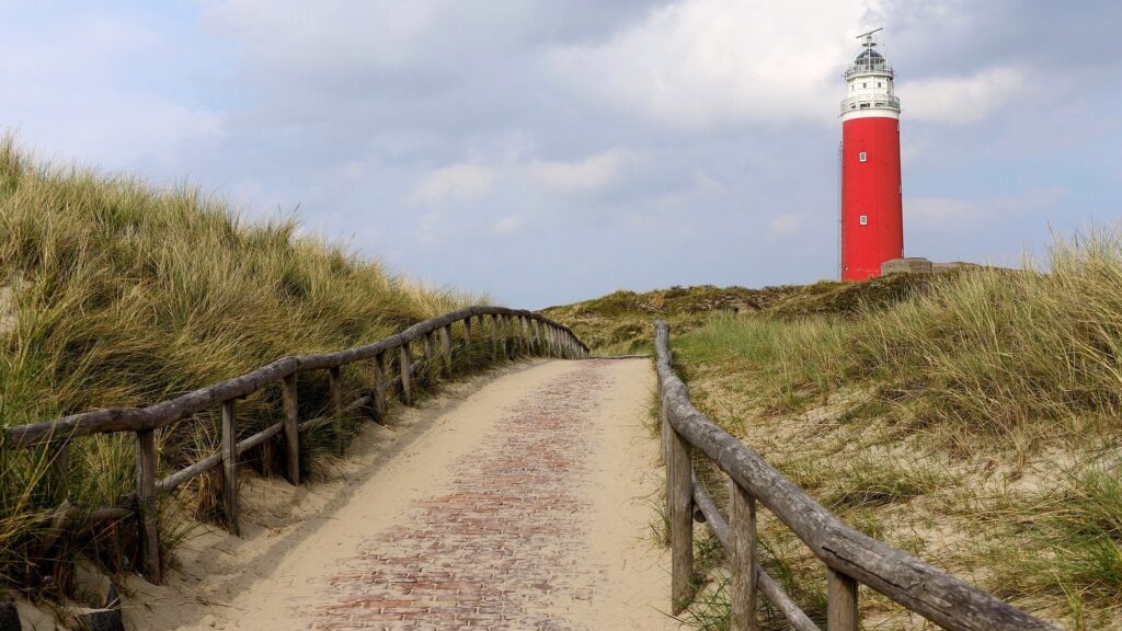 campingplatz holland am meer leuchtturm2